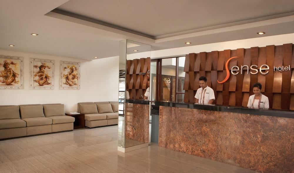D'Primahotel Seminyak Exteriör bild