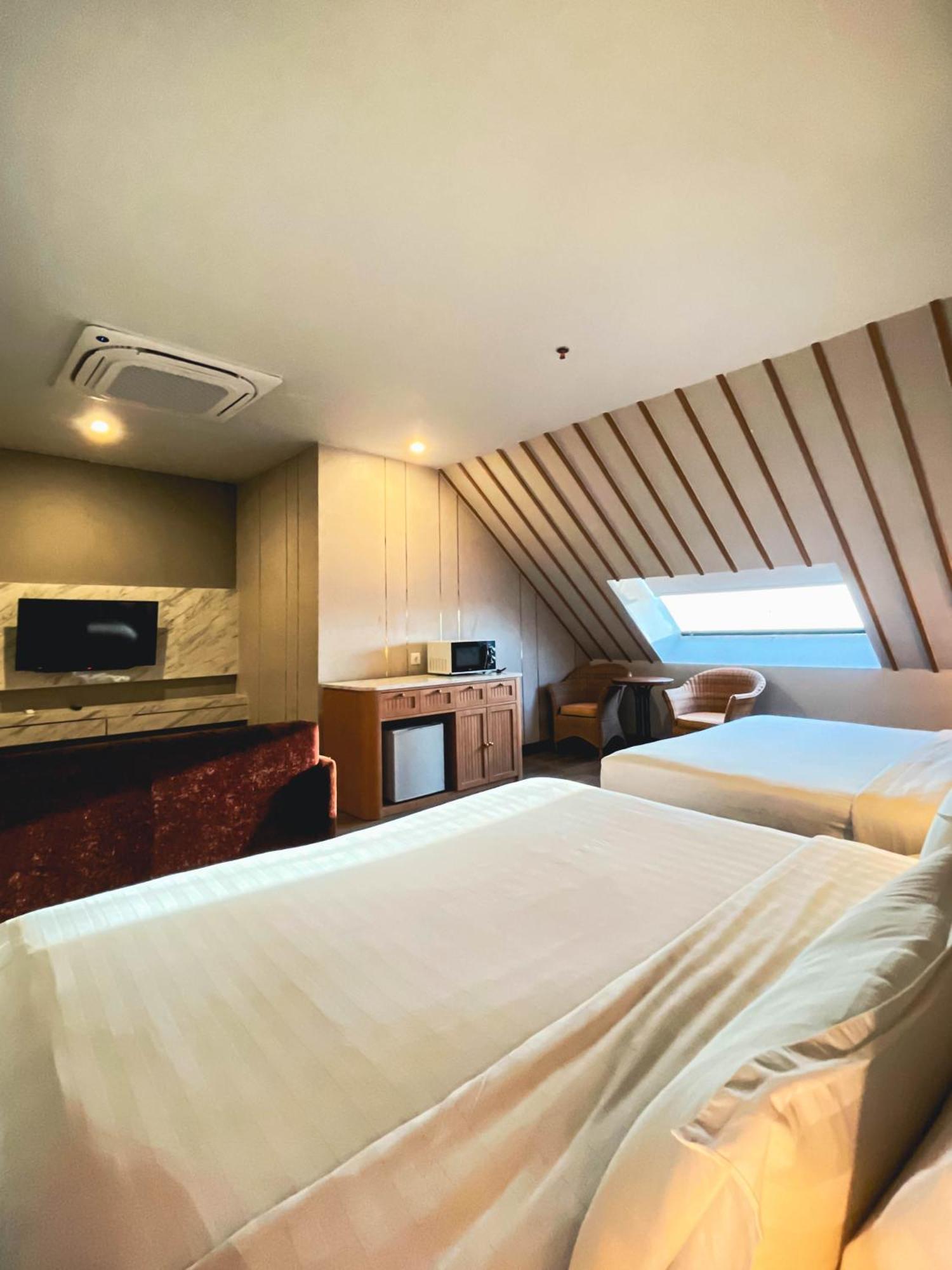 D'Primahotel Seminyak Exteriör bild