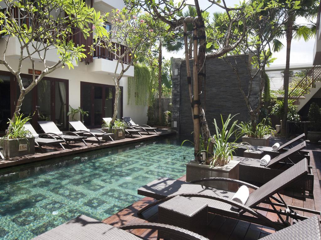 D'Primahotel Seminyak Exteriör bild