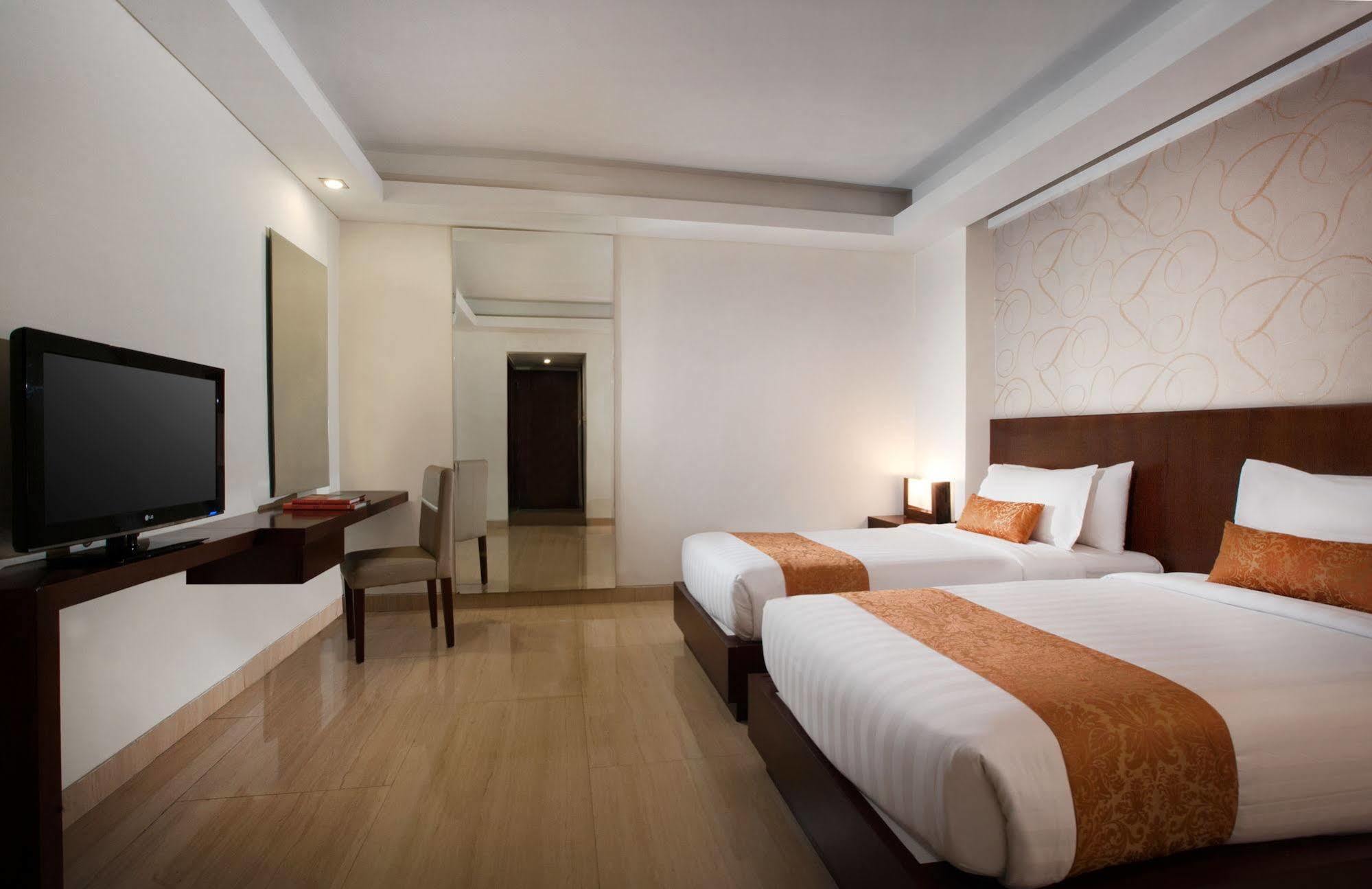 D'Primahotel Seminyak Exteriör bild