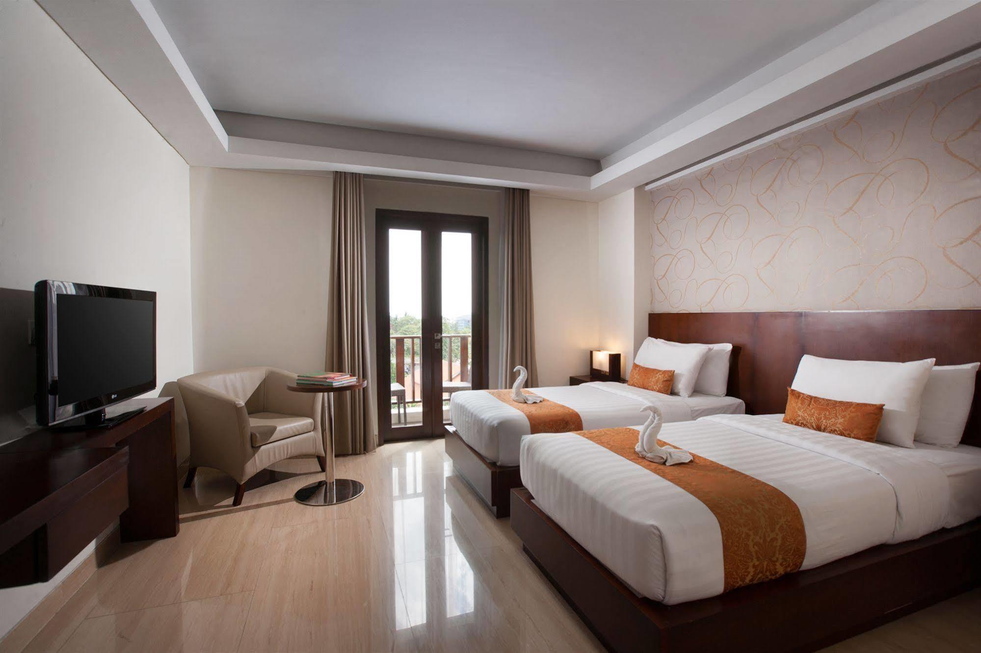 D'Primahotel Seminyak Exteriör bild