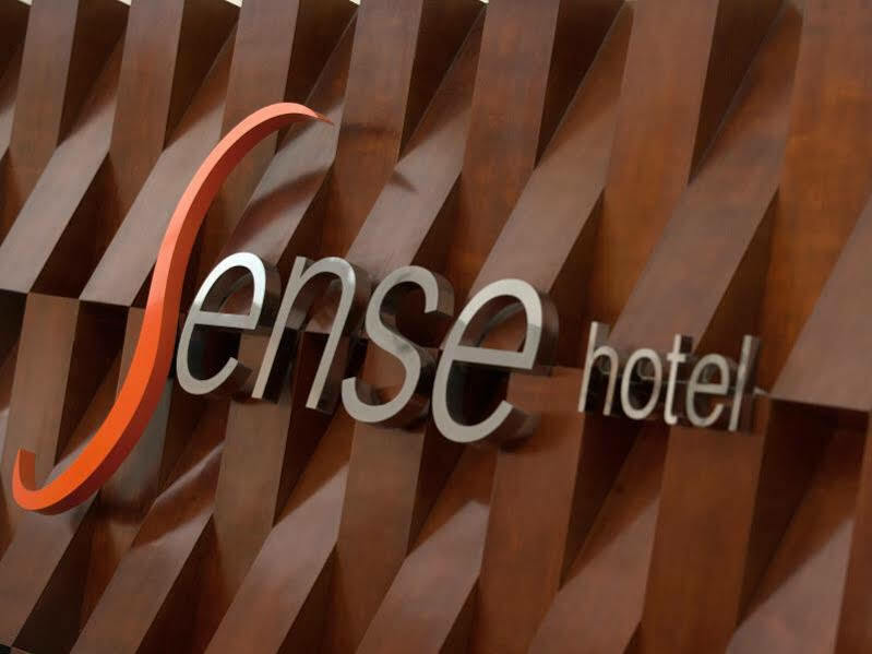 D'Primahotel Seminyak Exteriör bild